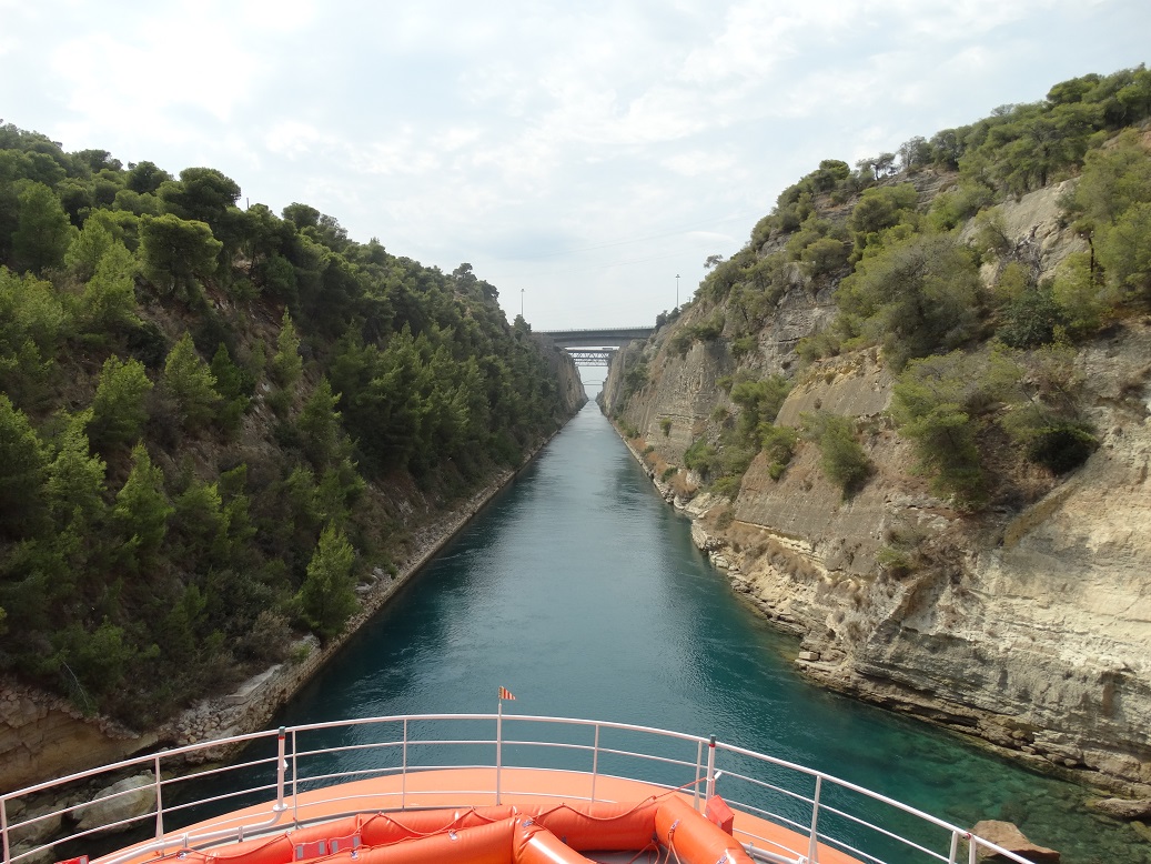 Fastnet Sentinel transits historic Corinthian Canal