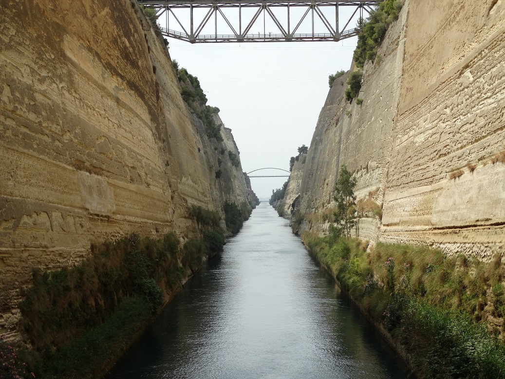 Fastnet Sentinel transits historic Corinthian Canal