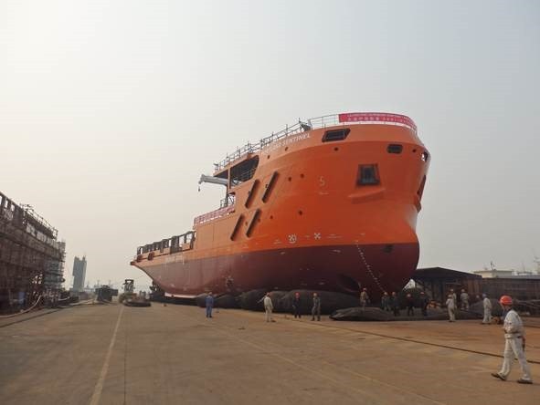 After 1330 hrs, vessel moved after about 10-20 metres, and stern angled to stbd. This is part of the launch sequence because the launch barge is berthed slightly off centre from slipway.