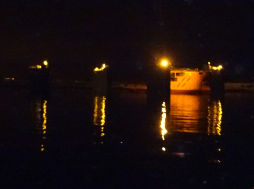 - 4:00 AM Barge submerging operation completed. Portland Sentinel is in floating condition for the 1’st time: